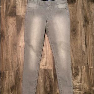 gray Jeggings from Oldnavy// size - 10 petite